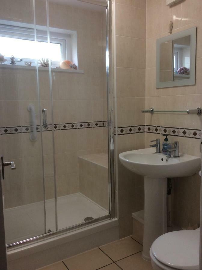 Dawlish Warren Apartments Ngoại thất bức ảnh
